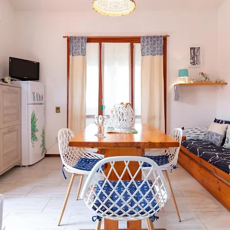 Blue Retreat - By Sardinianworld